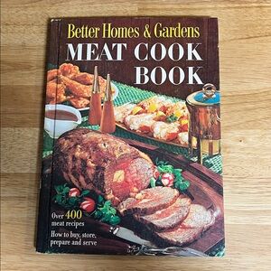 1965 Vintage Better Homes & Gardens Meat  Book over 400 recipes great condition